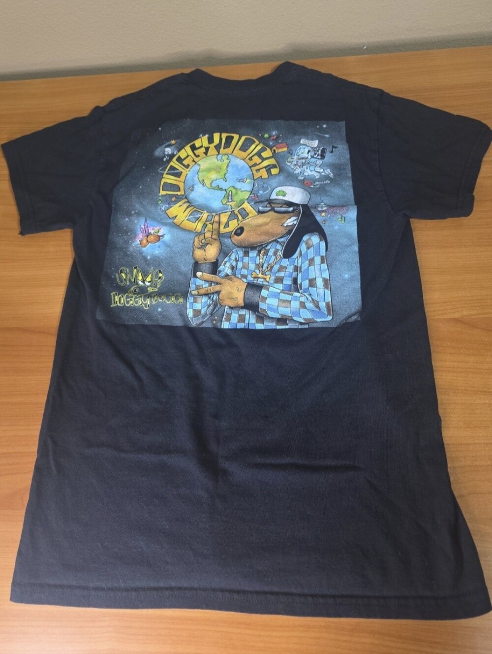 Snoop Doggy Dogg Doggy Dogg World T-Shirt - Death Row Records - Size SMALL